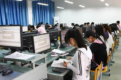 計(jì)算機(jī)應(yīng)用與軟件及網(wǎng)絡(luò)應(yīng)用技術(shù)的開發(fā)